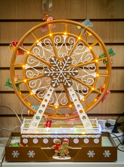 Как освежить интерьер во время праздников: идеи смены декора