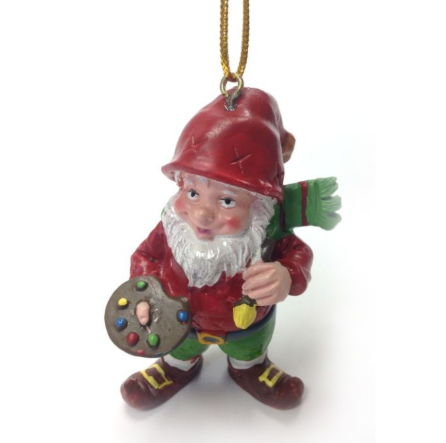 Новогодние гномы и декоративные фигурки — главный тренд сезона