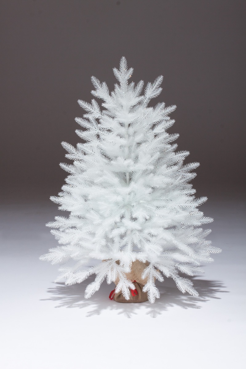 Праздничные ёлочные композиции для стойки ресепшн: встречайте гостей с новогодним настроением