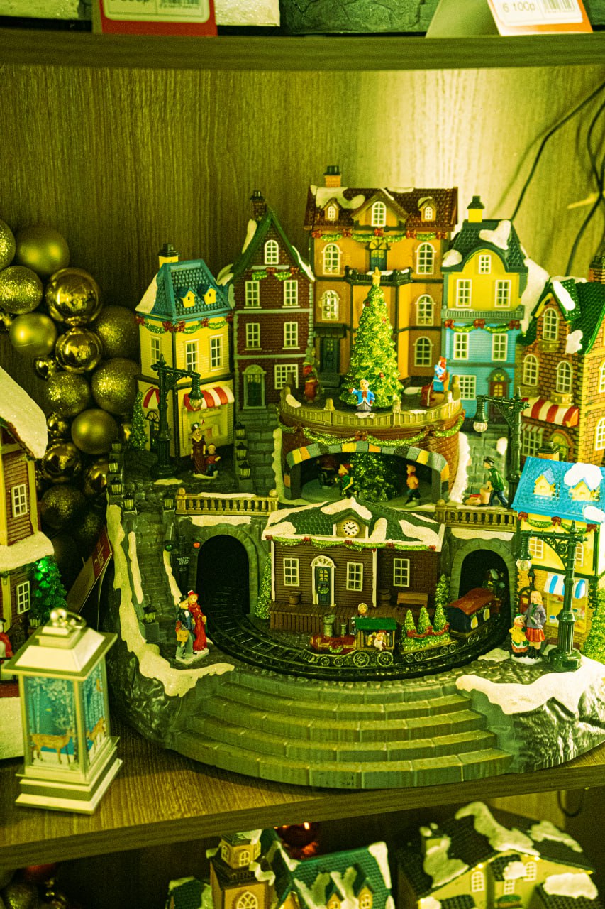 Искусственная ель от ЭКО-ЕЛИ – идеальный подарок для самых близких людей!