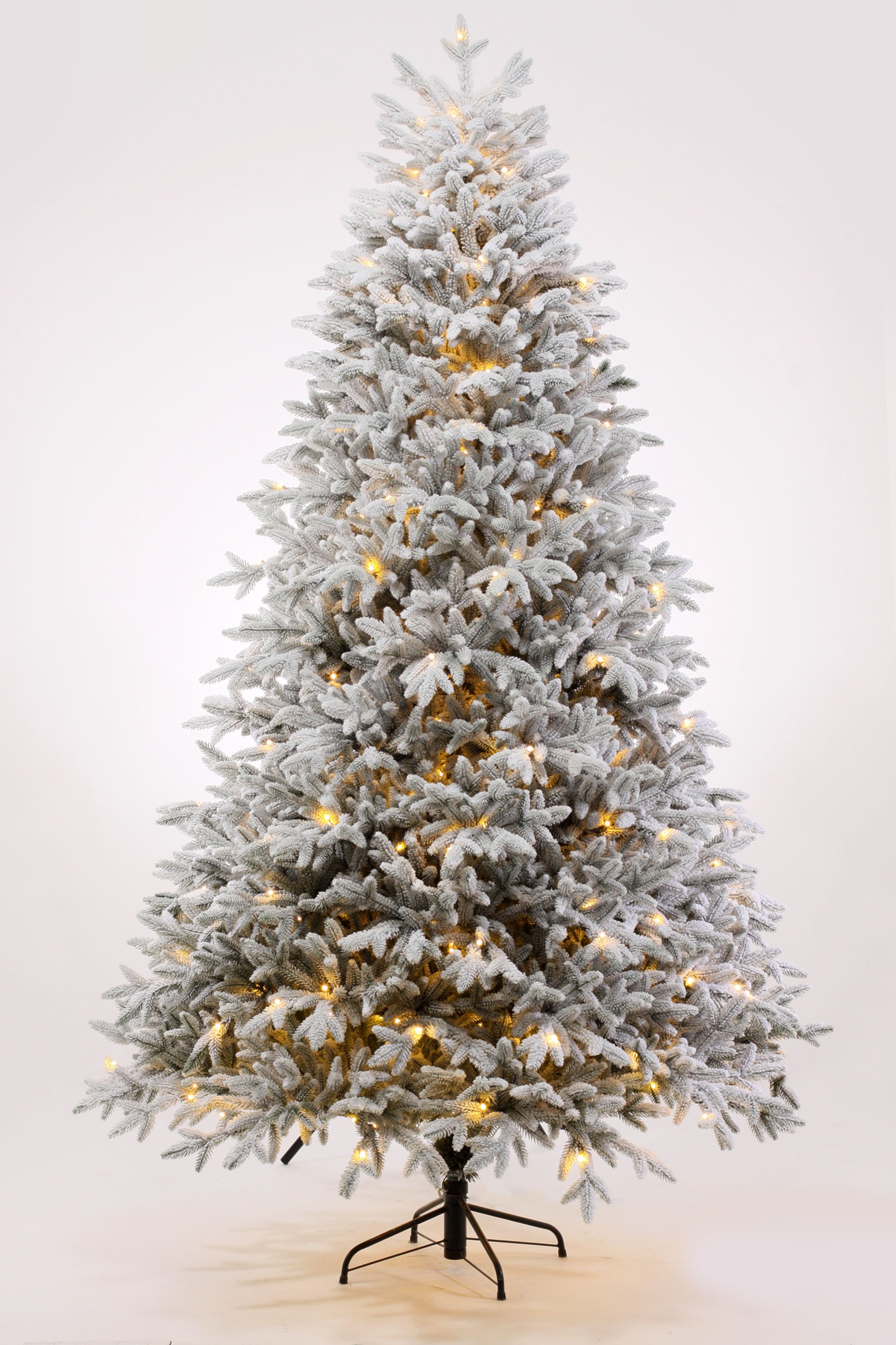 Елка искусственная литая Изумрудная Заснеженная с освещением 300см