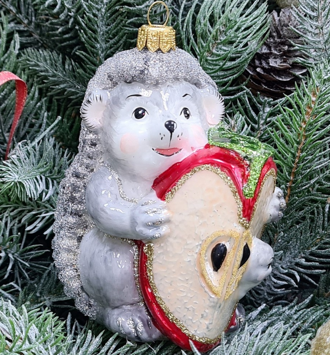 Стеклянная елочная игрушка Ежик с яблоком